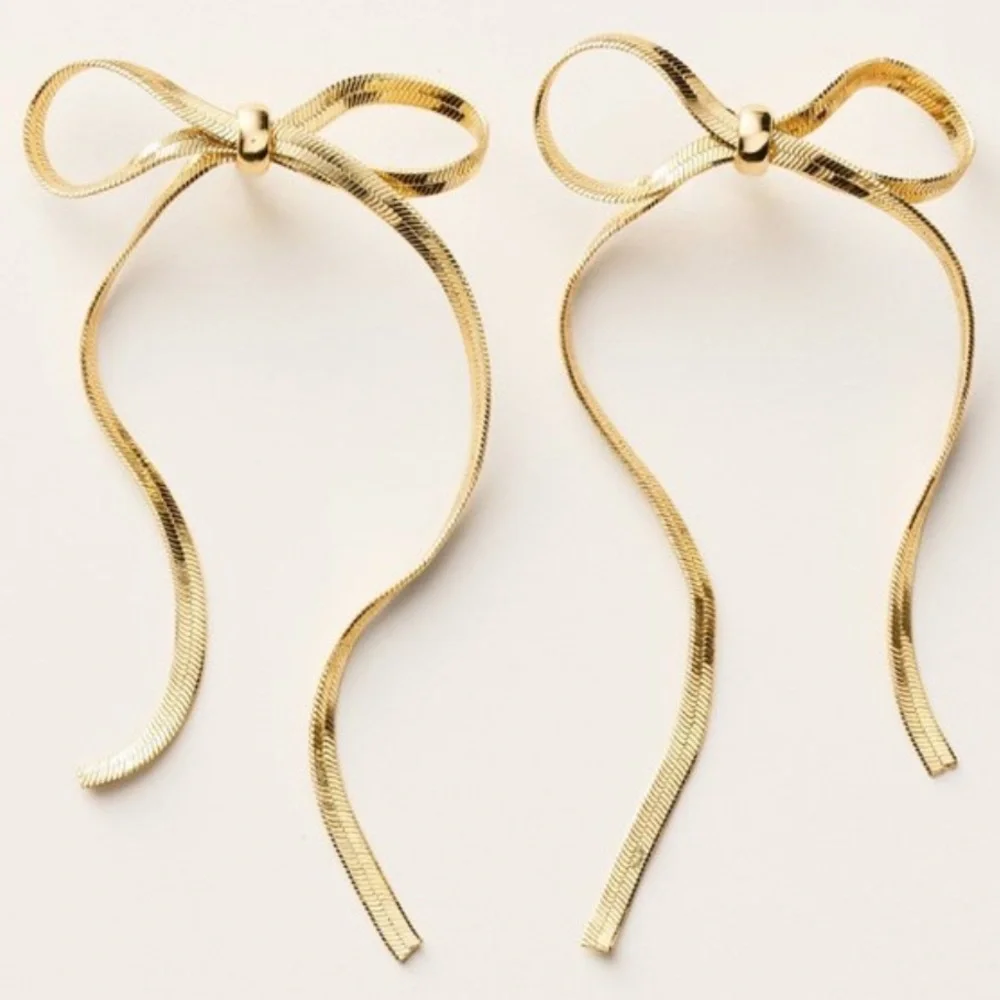 Kate Spade New York x Target Bow Linear Drop Stud Earrings NWT - Picture 1 of 3